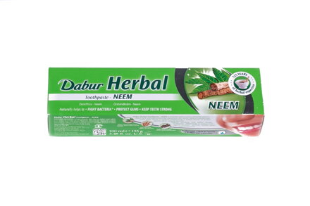 DABUR AJURVÉDSKÁ ZUBNÍ PASTA S NEEMEM 100ml l 109Kč